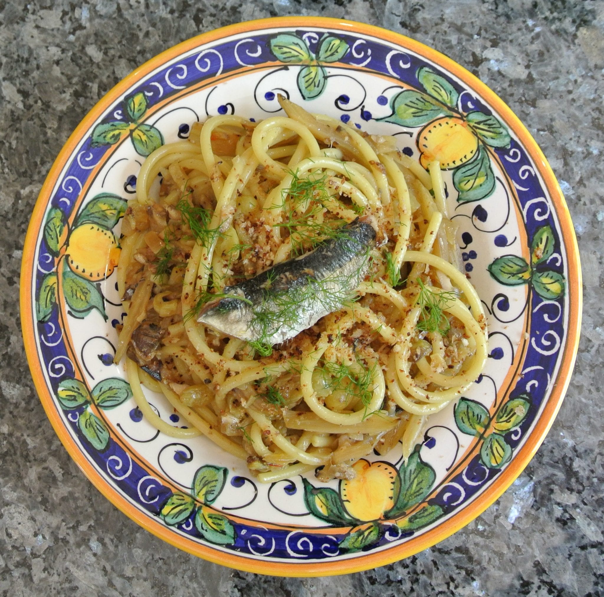 Pasta with sardines and fennel